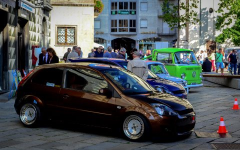 brown fiesta 