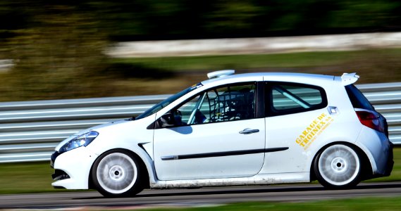 white clio 