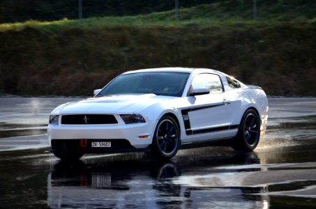 mustang boss 
