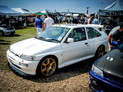 white cossi 