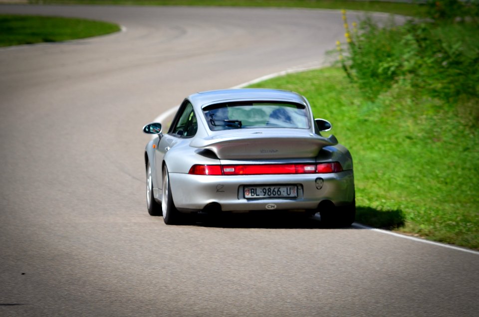 silver porsche turbo 