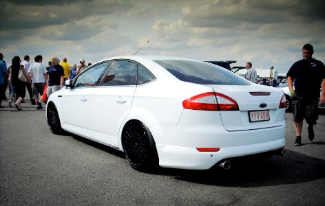 slammed mondeo 