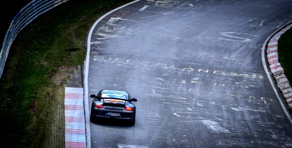 porsche doing the ring 