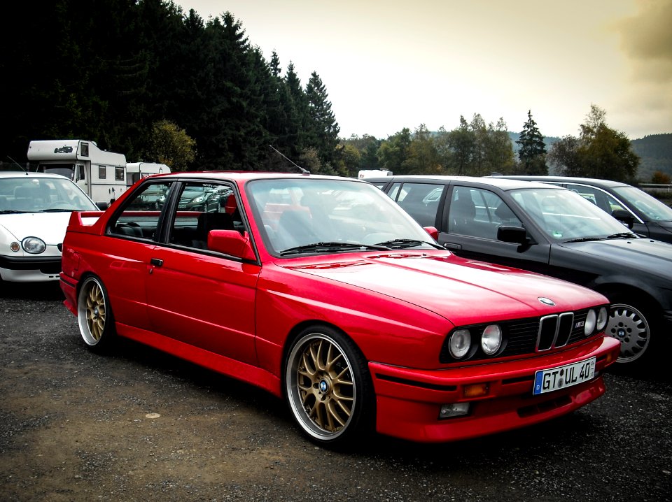 e 30 