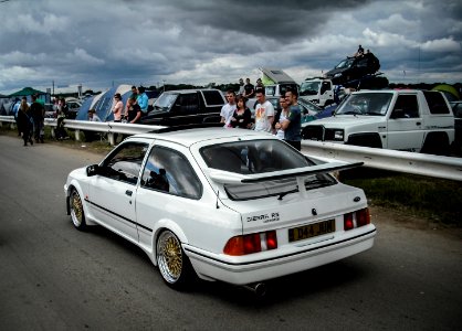 white cossi 