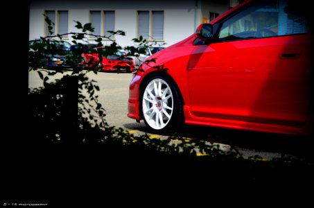 red type r photo