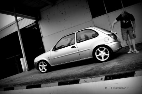 tobi and his car 