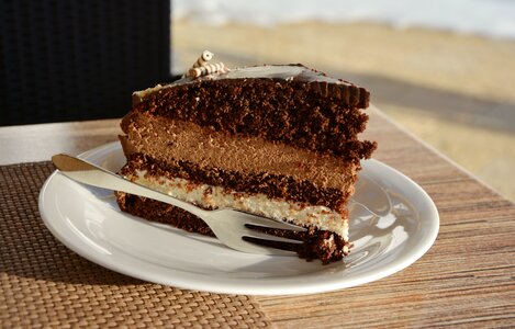 Bake cappuccino-cake pastries