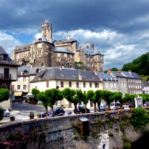 Estaing, Aveyron, France photo