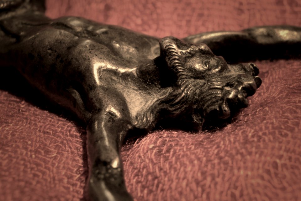 Cristo de bronce V 