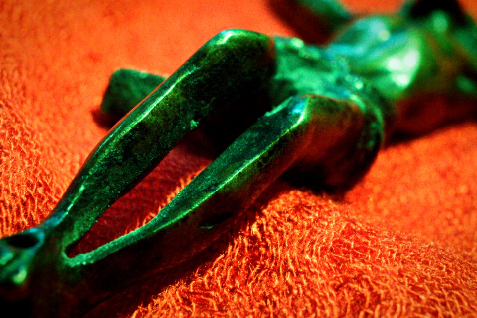 Cristo de bronce VII 