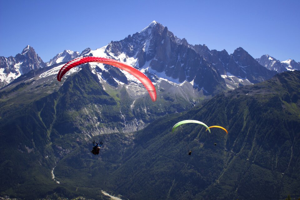 Parachute paraglider adventure