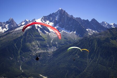 Parachute paraglider adventure