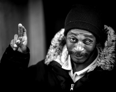 homeless-845708_1920 