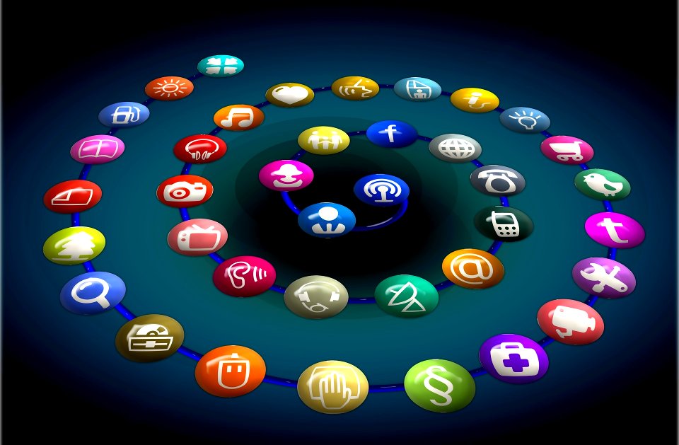 social-network-489536_1920 