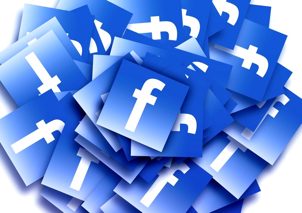 facebook-254165_1920 