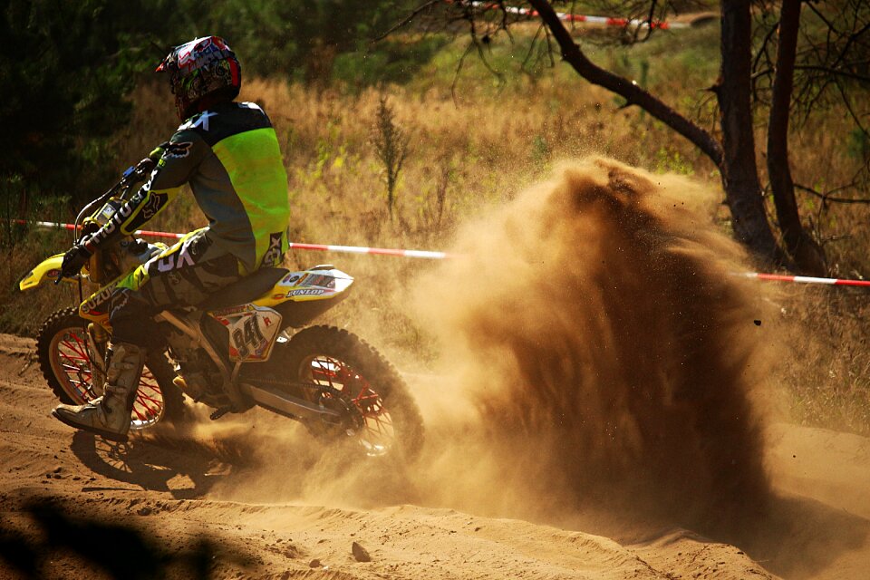Dust motorsport motorcycle