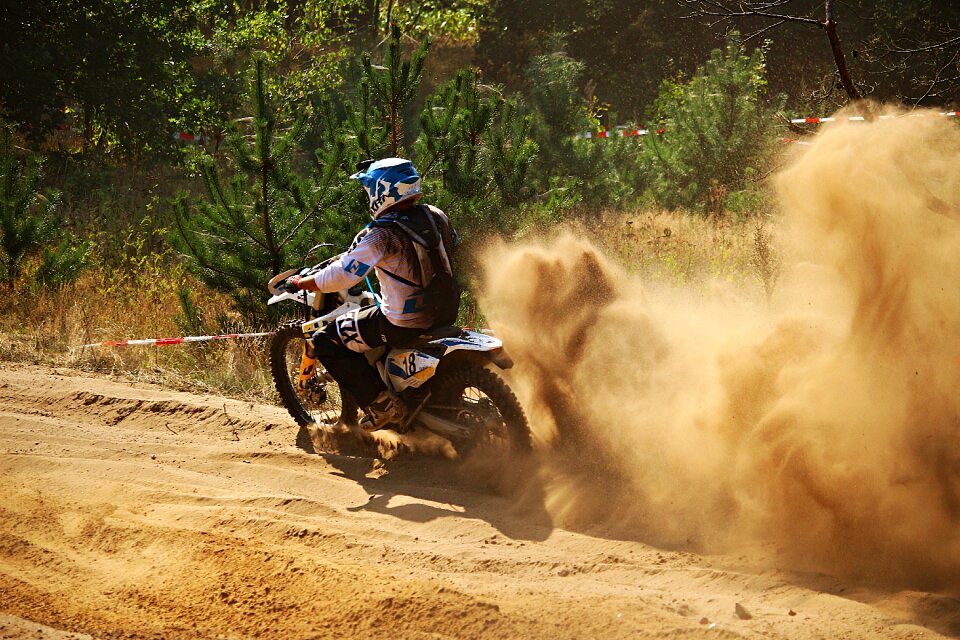 Dust motorsport motorcycle