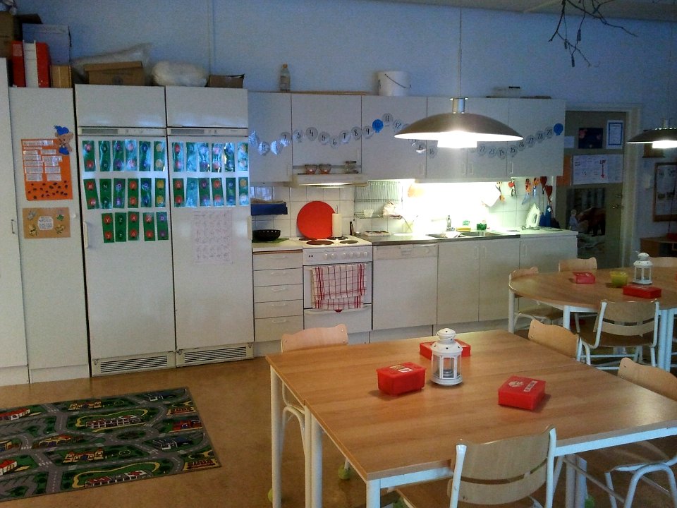 classroom-643049_1280 