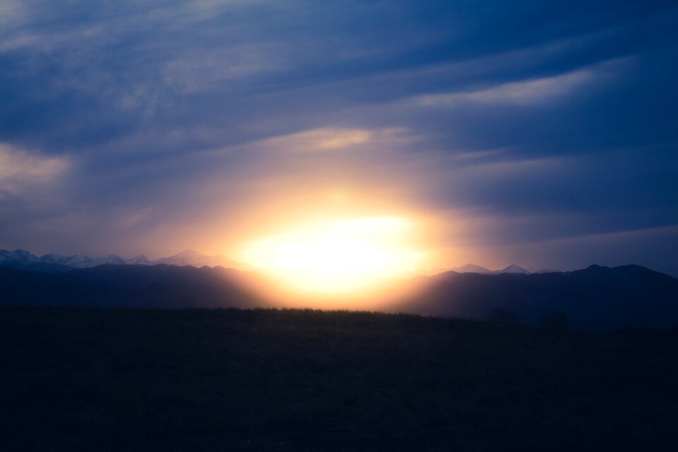 Evening grass horizon
