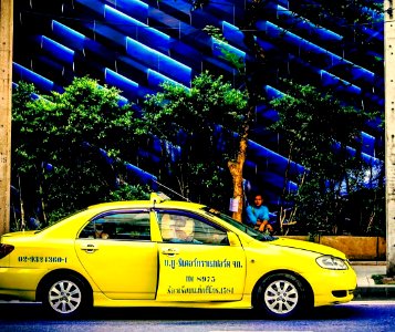 #cre8ivequest #3XSPUnity #taxi #yellow #photography #photo… 