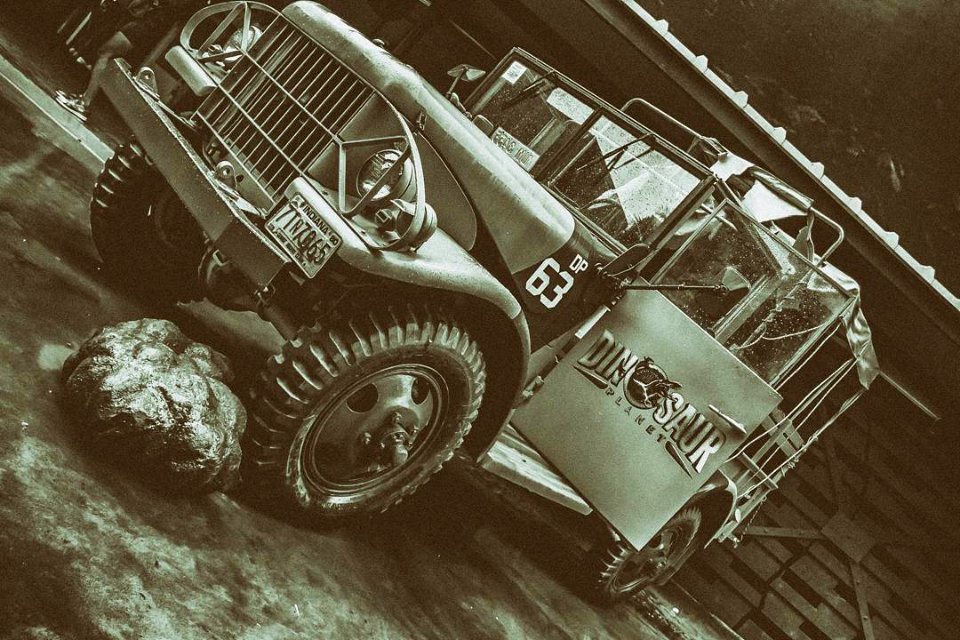 Let's go for a spin #cre8ivequest #blackandwhite #bnw #mon… 