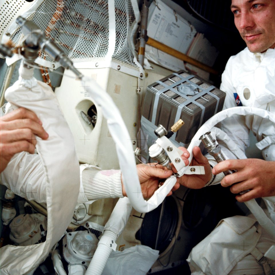 Apollo 13 - the mailbox 