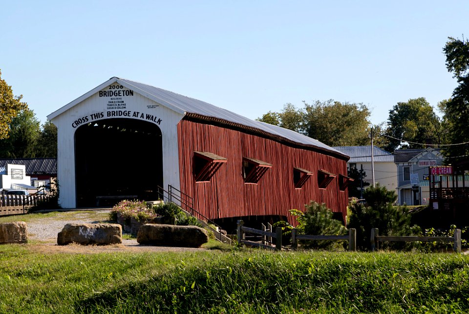 Bridgeton Bridge, over Raccoon Creek - Parke County, India… 