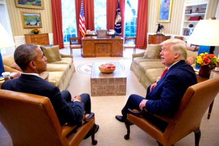 Trump meets with Obama in the Oval Office 