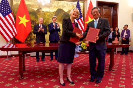 U.S. and Vietnam Announce Historic Partnership To Establis… photo