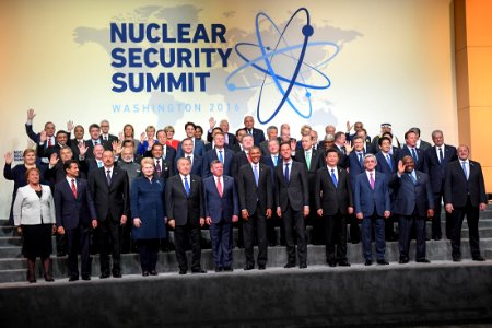Family photo, 2016 Nuclear Security Summit 
