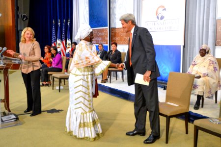 Secretary Kerry Shakes Hands With 2016 International Women… 