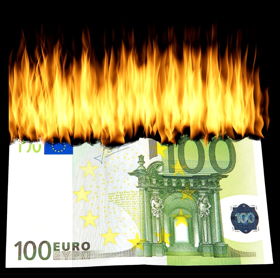 Money burning 