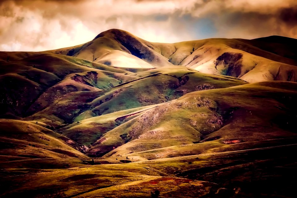 Mountains of Iceland photo