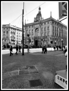 Un po' di Milano: piazza Cordusio photo