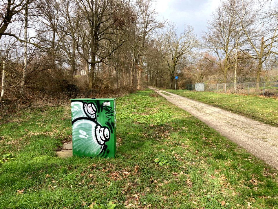 electriciteitskastje op spanning 