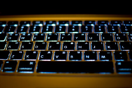 Notebook macbook light