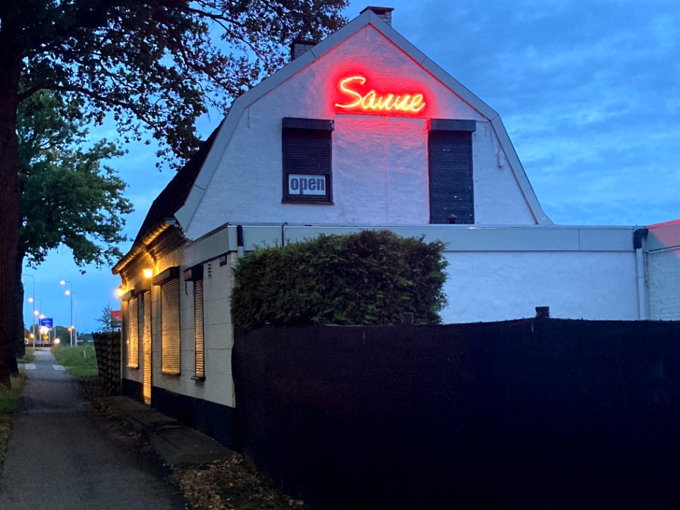 Club Escort Prive Massage Sanne's DreamTeam is open 