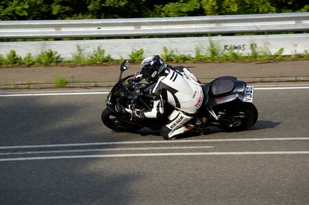 Sunny road suzuki