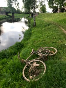 grijze fiets 