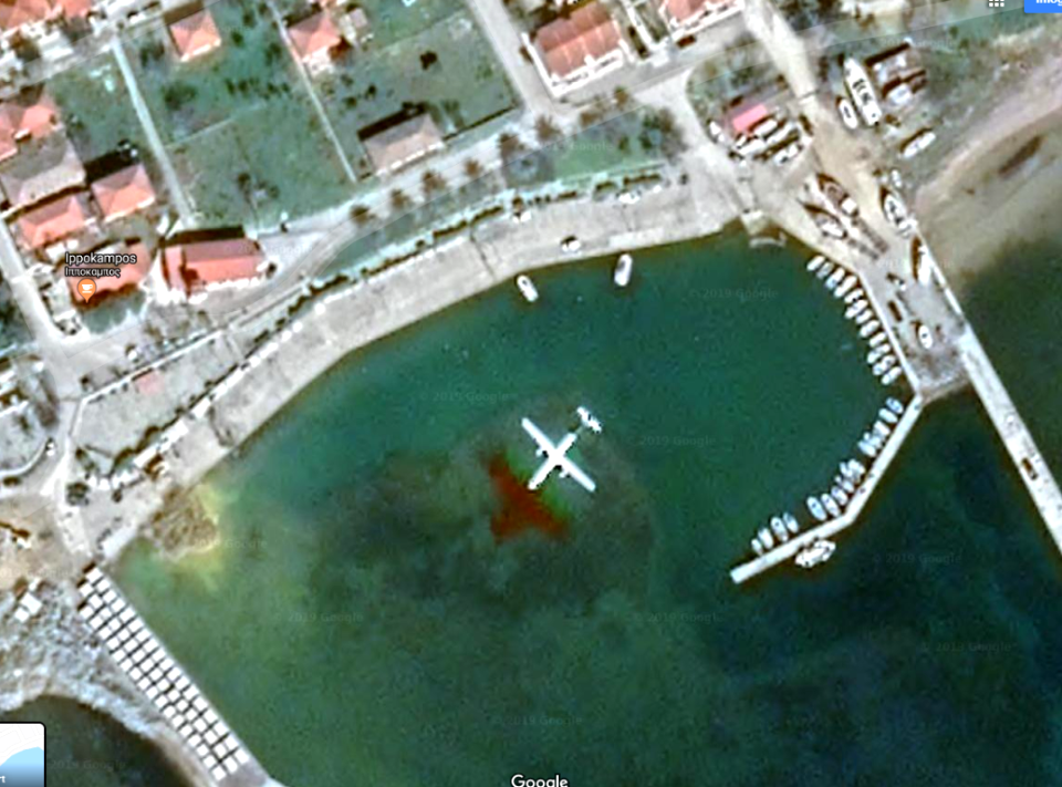 Fake news underwater, aeroplane crashed in harbour Nea Kou… 