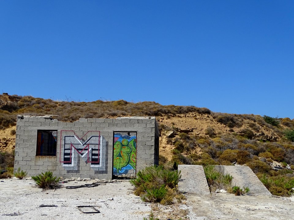Merlin graffiti Limnos 