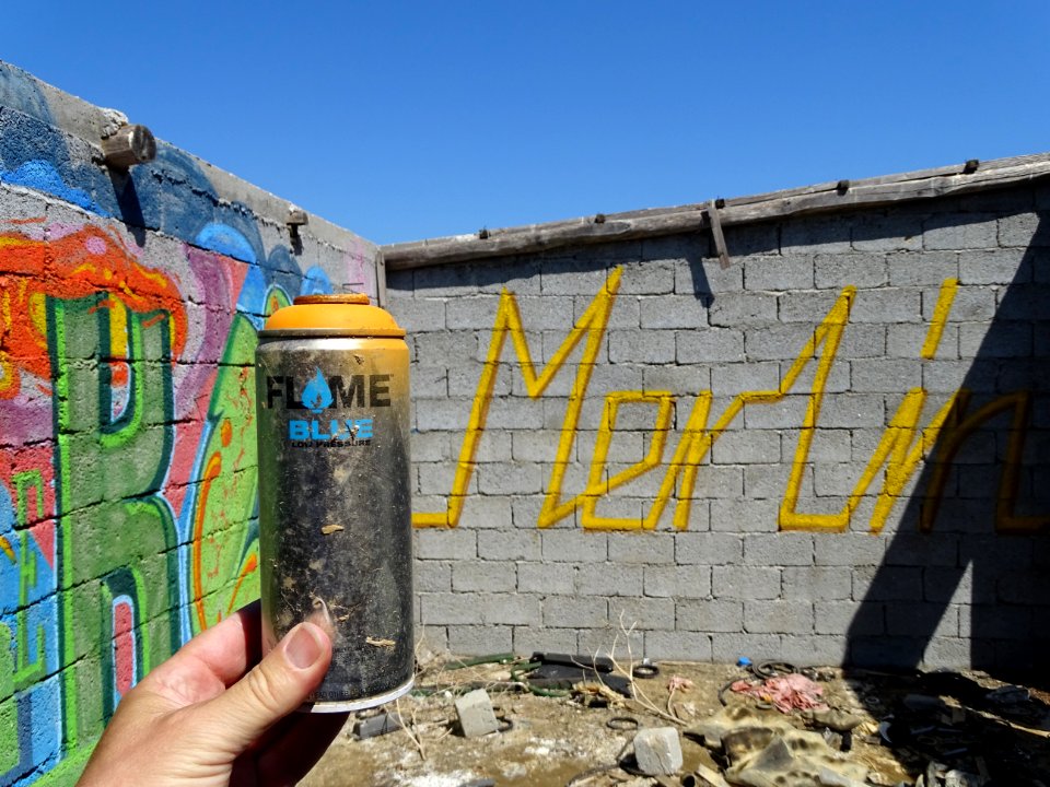 Merlin graffiti Limnos 