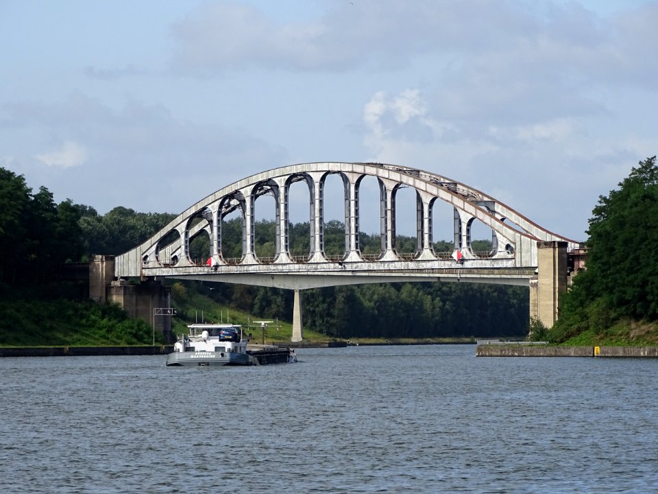 Gellik Belgium, Railroad Bridge 