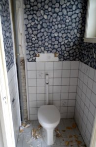 Abandoned, Het Witte Dorp Maasniel, stenen poepen 