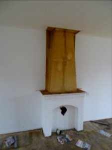 Abandoned, Het Witte Dorp Maasniel, warmpjes erbij zitten 