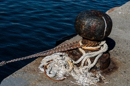 Marine costa networks