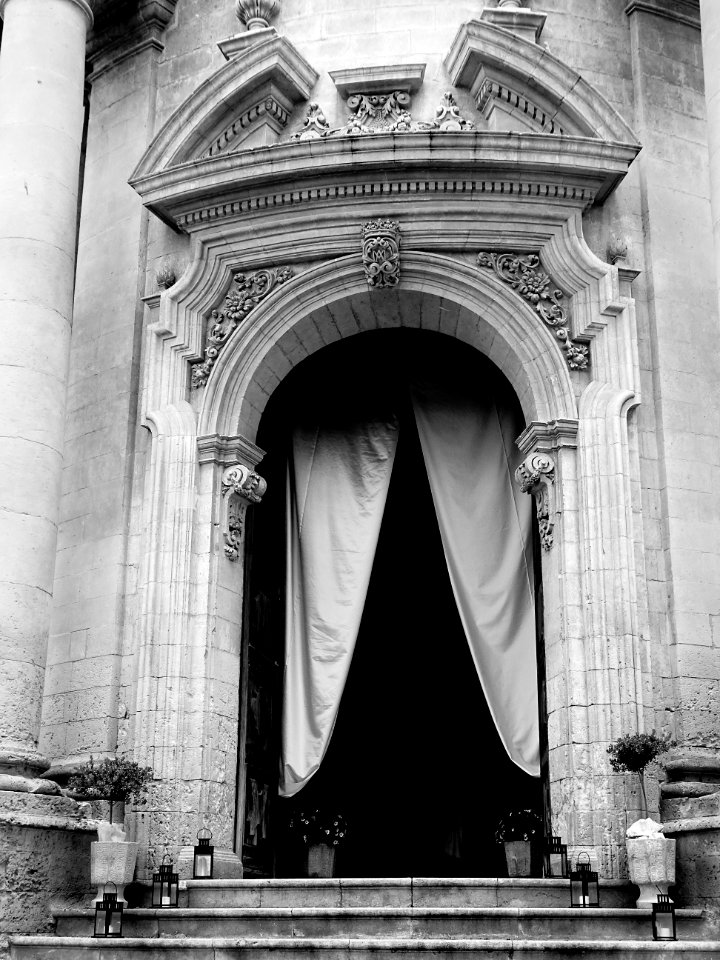 , Noto Sicily, Chiesa di San Domenico, dark room 