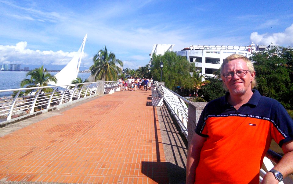 Malecon Bridge photo