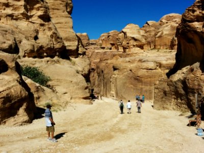 Into the Siq again